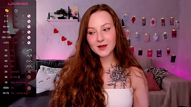 Živý XXX chat velvet_cherry_