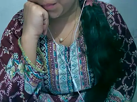 Živý XXX chat Cute_Aliyaa