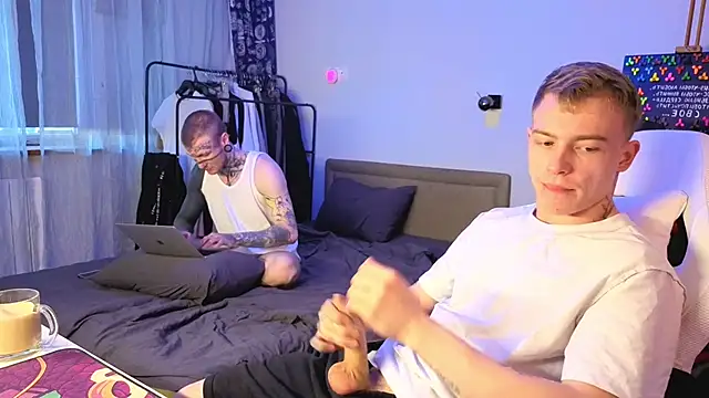 c10h15on1 Live XXX Chat