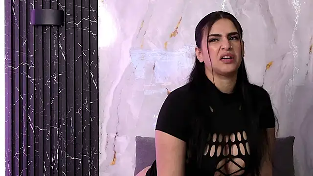 ChloeHolmes Live XXX-chat