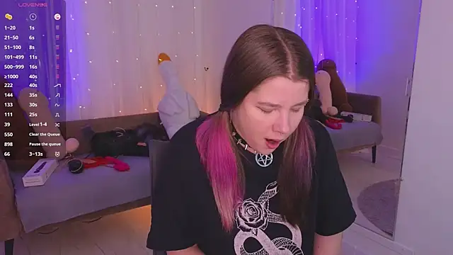 Mira_FallsのライブXXXチャット