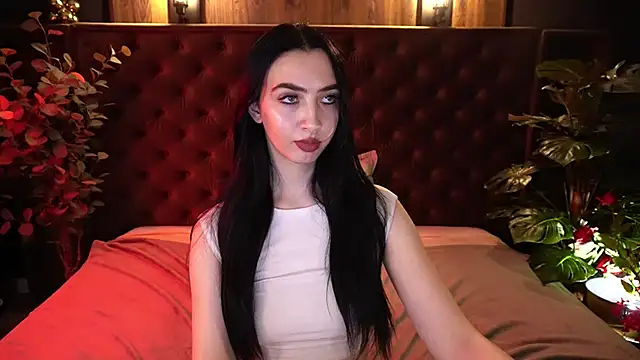 WildKittenX_'s Live XXX Chat