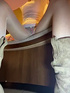 littleqiuのウェブカメラショー