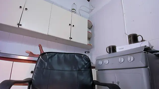 BustyGlow Live XXX-Chat