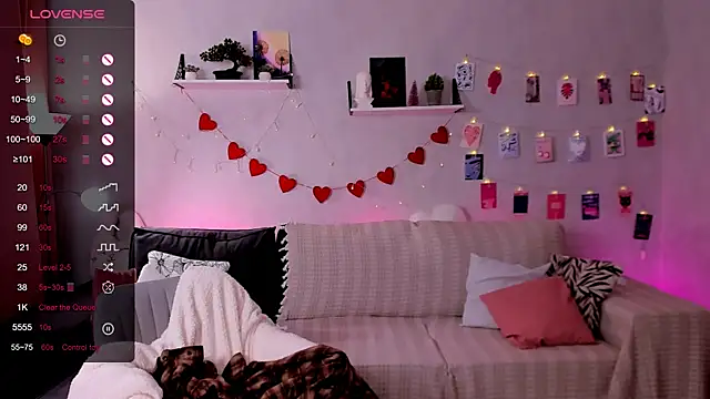 دردشة velvet_cherry_ الجنسية المباشرة