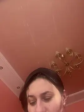 XXX chat uživo modela Flossy_Vettie