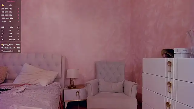 Chat +18 de TarynPalek ao vivo