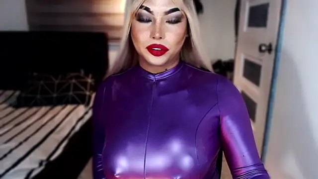 Chat XXX en directo de xTrixieMae