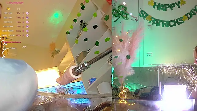 Ur_lil_bb Chat XXX in diretta