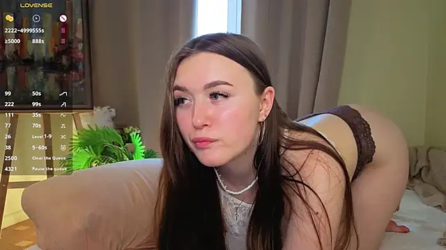 Онлайн чат XXX AlinaOrf