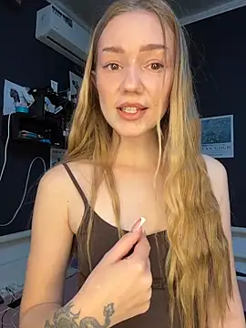 Онлайн чат XXX MilaMoone