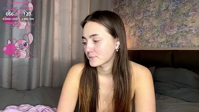 Chat XXX en directo de LoraDavi