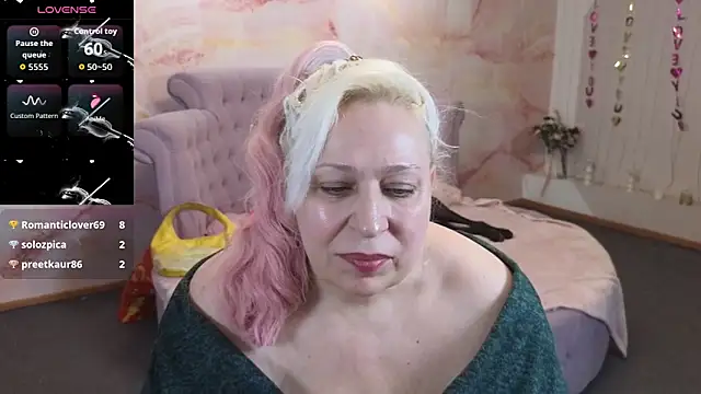 Chat XXX ao vivo de Penelope_Pinky