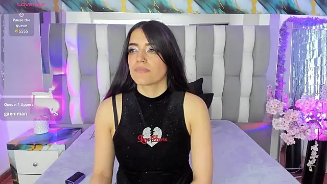 IsaDiiaz's Live XXX Chat