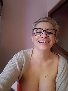 دردشة LunaBlaise الجنسية المباشرة