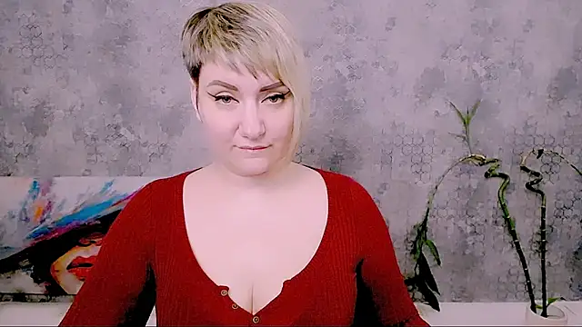 DjulliaのライブXXXチャット