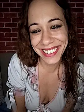 HotGinger66's Live XXX Chat