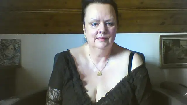 TiffanyMature Live XXX-Chat