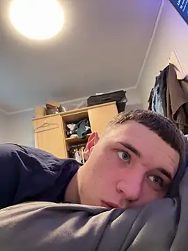 Channingboy Live XXX-chat