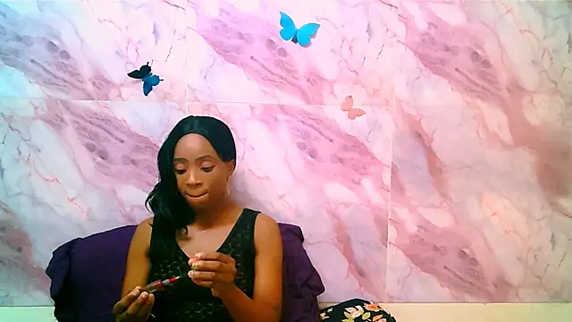 Chat XXX ao vivo de EbonyCreamy69