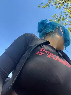 HATSUNE__: онлайн-секс-чат