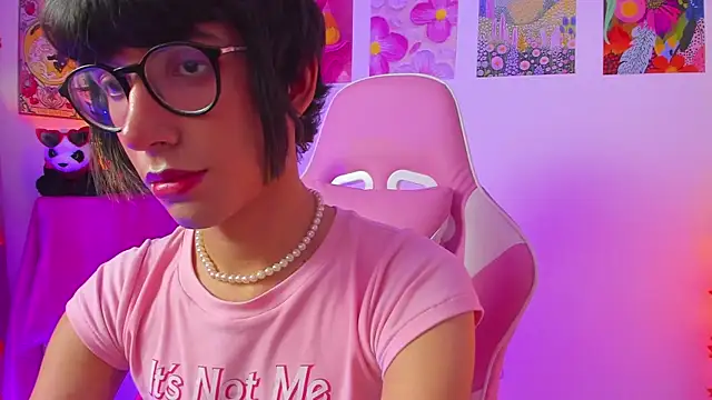 Živý XXX chat Madeline_21