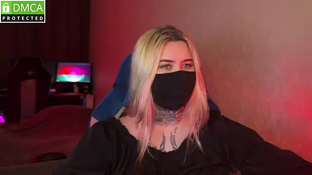 Xtoni_'s Live XXX Chat