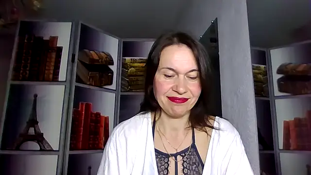 Show de Selena_Moo na webcam