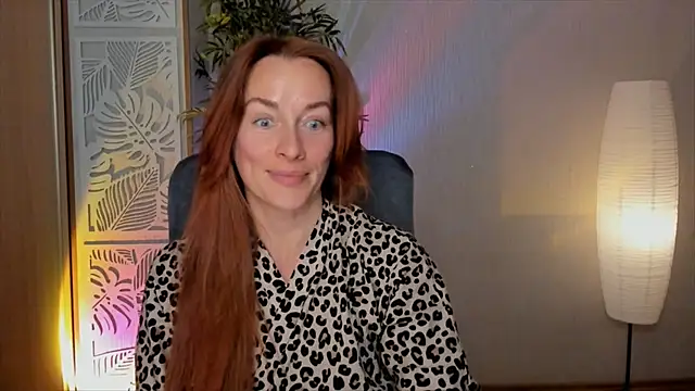 RebeccaMartinez Chat XXX in diretta