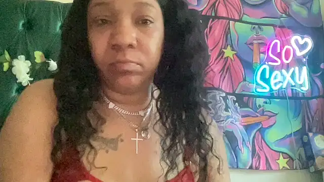 Chat XXX Live mzpretty444