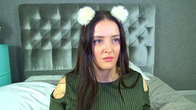 Chat XXX en directo de ElinaBellucci