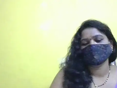 anu-reddyy Show in webcam