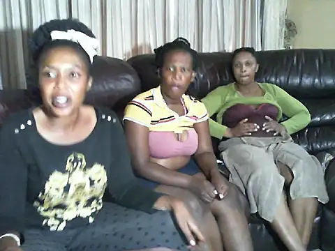 Sky-Diamond Adlı Modelin Web Kamerası Şovu