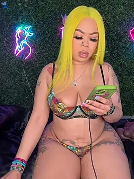 RenaThickAss webkamerás műsora