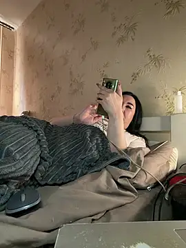 Naughtbaby_2025 Obrolan Langsung XXX