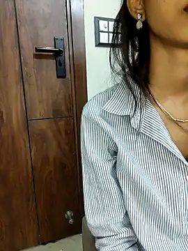 AYUSHI_03 Webcam show