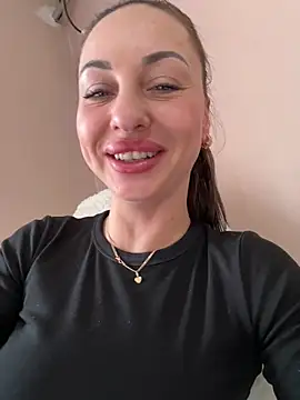 KristiiMaxのライブXXXチャット