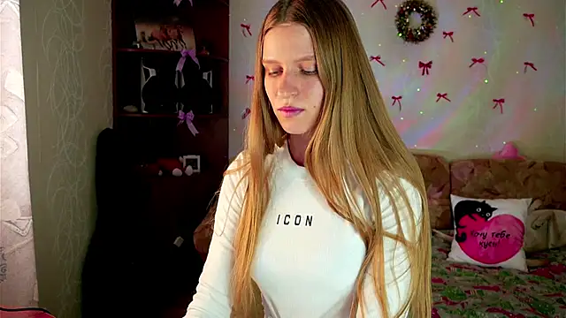 دردشة Lunariaa الجنسية المباشرة