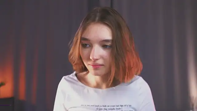 Leyla_crsh 现场XXX聊天