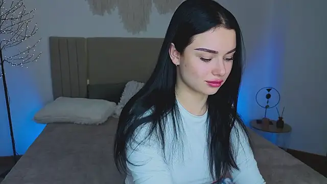 Chat +18 de Silena_sky ao vivo