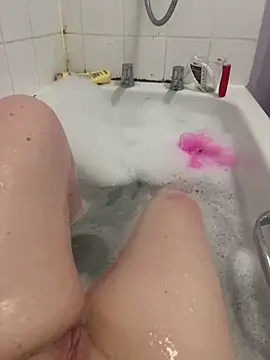 milfshaker66 Adlı Modelin Canlı XXX Sohbeti