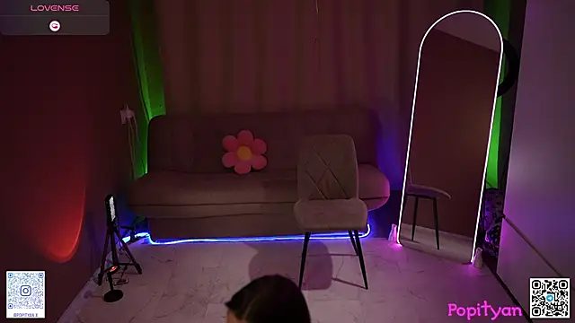 popityan1 Adlı Modelin Canlı XXX Sohbeti