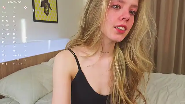 TiffinyMergist's Live XXX Chat