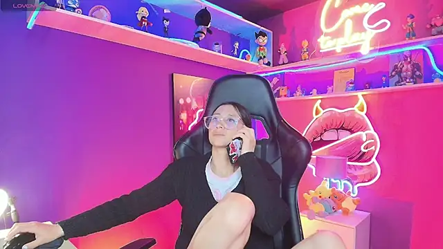 MyCutieBabe Obrolan Langsung XXX