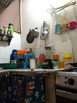 Chat +18 de Andreita_95 ao vivo