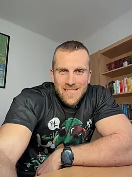 Show modela trainwithme na web-kameri