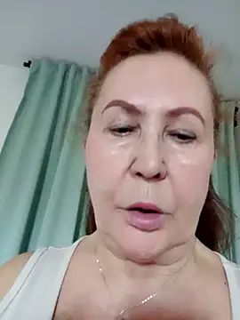 Hottie-Mom Webcamshow