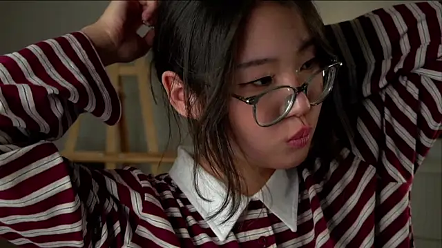 NelleMihalko's Live XXX Chat