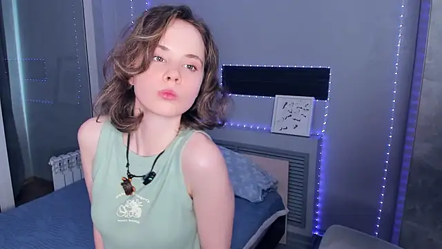 CrystaLeah Chat XXX in diretta