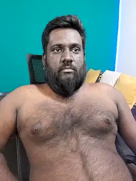 Chatroom XXX en direct de Rayansmith_